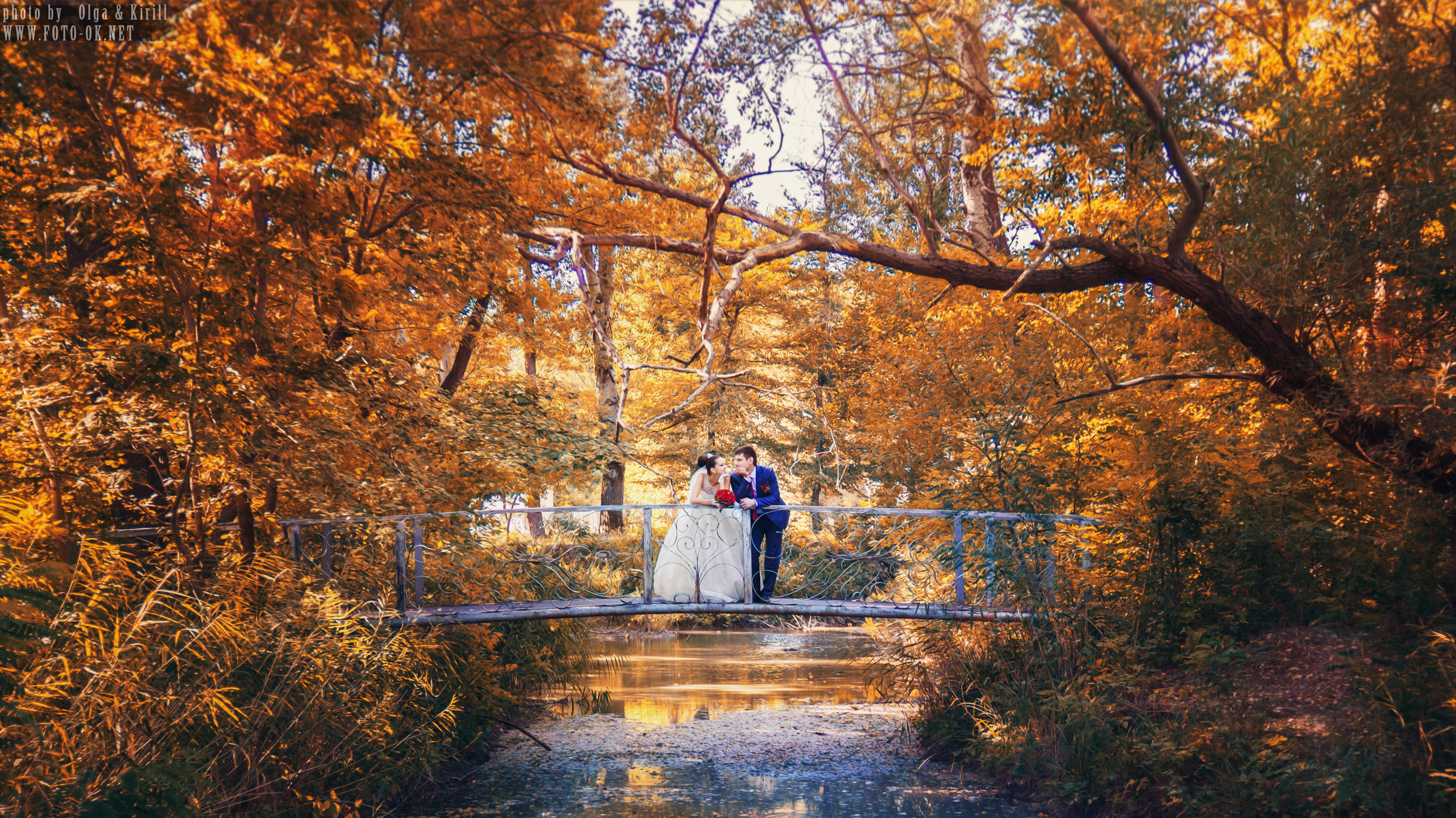Свадебная фотосессия в парке осень
