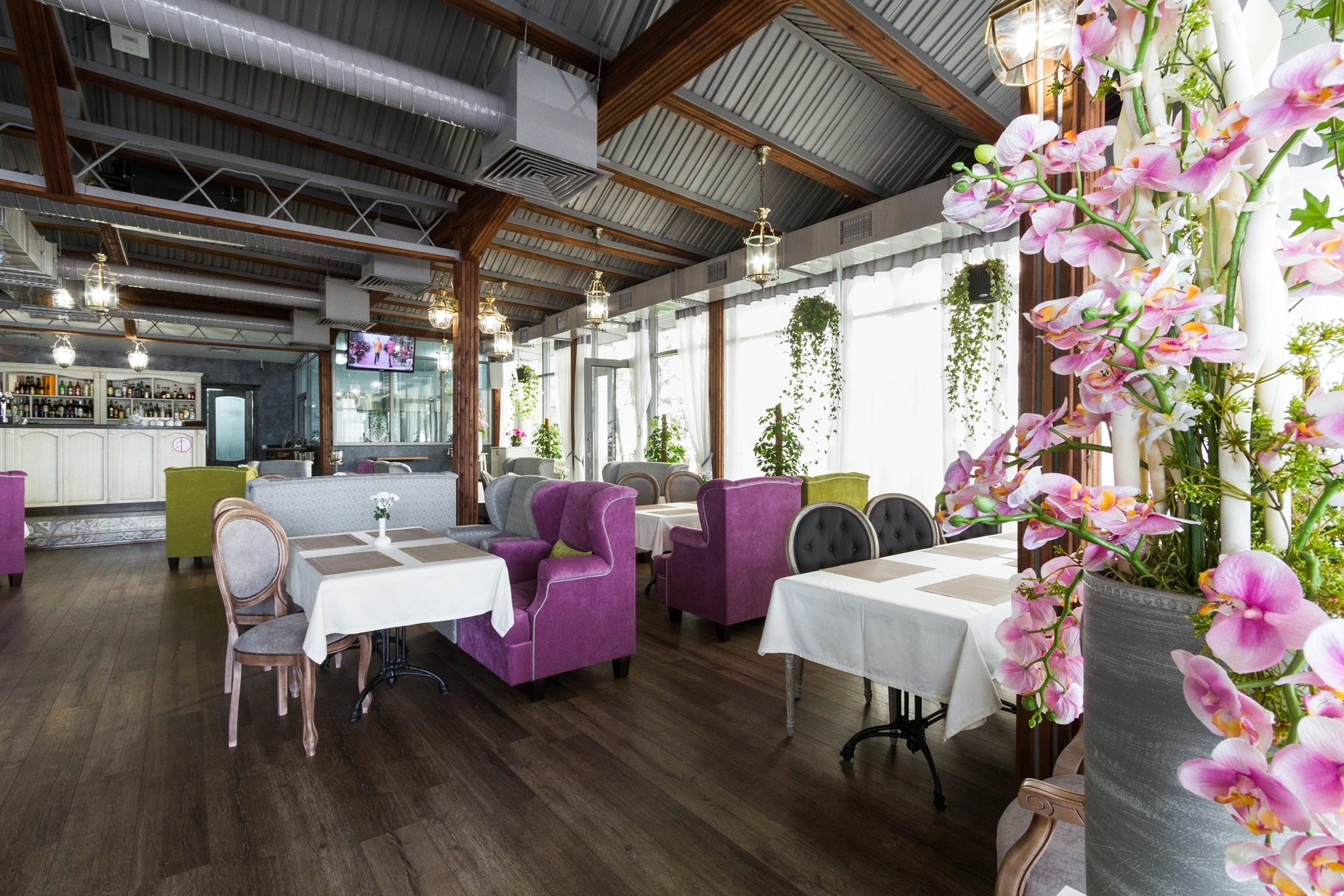 Тимьян спб. Тимьян спб. Чайхона чабрец санкт-петербург аптекарская набережная. Ресторан чабрец спб тихорецкий бар. Чабрец стрельна ресторан.