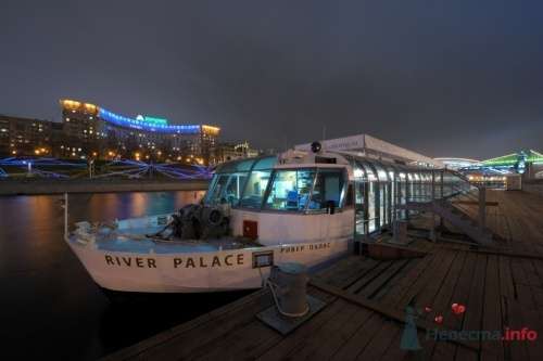 Фото 3339 в коллекции Мои фотографии - River Palace - ультрасовременный ивент-лайнер