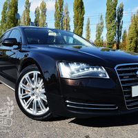 Audi A8  в аренду 