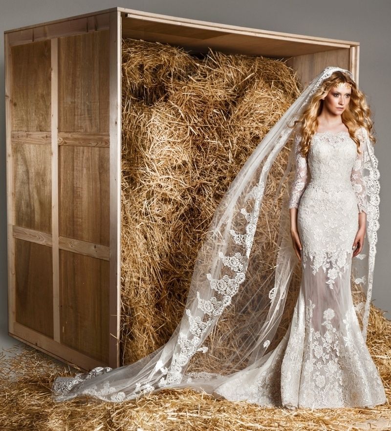 Фото 20216047 в коллекции Свадебные платья - UniRenter - салон свадебных платьев 