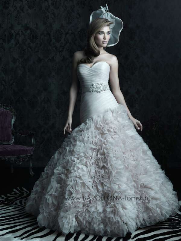 Фото 718067 в коллекции Allure Bridals - Интернет-бутик свадебного платья Barcelona
