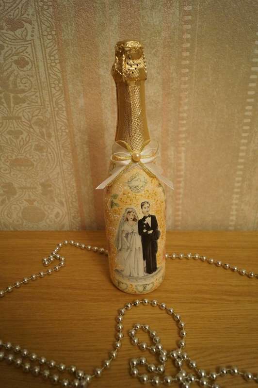 Декорированная бутылка шампанского. Отличное украшение праздничного стола и памятный подарок - фото 1635815 Цесис Светлана - украшения для свадебных авто