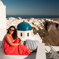 Романтическая прогулка Саиды и Аршаира на Санторини перед закатом.
Фотограф в Греции - Чальцев Александр