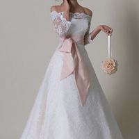 Великолепное свадебное платье 18000 руб.