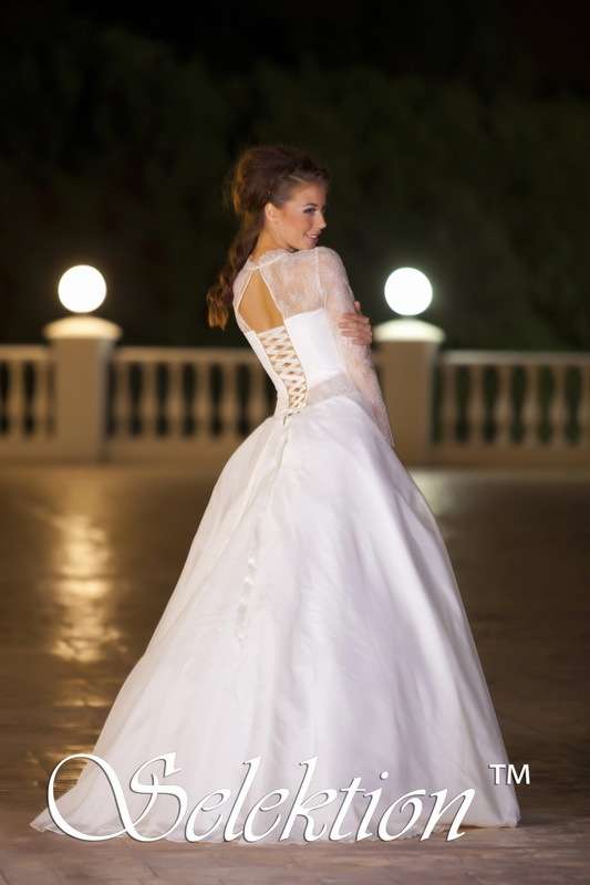 Свадебное платье от TM Slanovskiy, модель 1312. Наличие размеров и стоимость уточняйте по тел. 8 499 408 21 45  - фото 3295347 Свадебный салон Slanovskiy в Москве