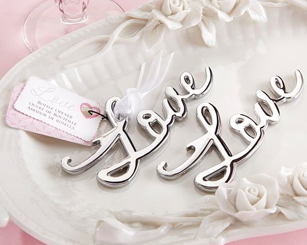 Подарки для гостей в виде брелка "LOVE" - фото 1818437 "Bombons di VS design" - свадебные аксессуары