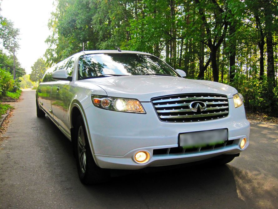 Лимузин Infiniti FX 35, 1 час