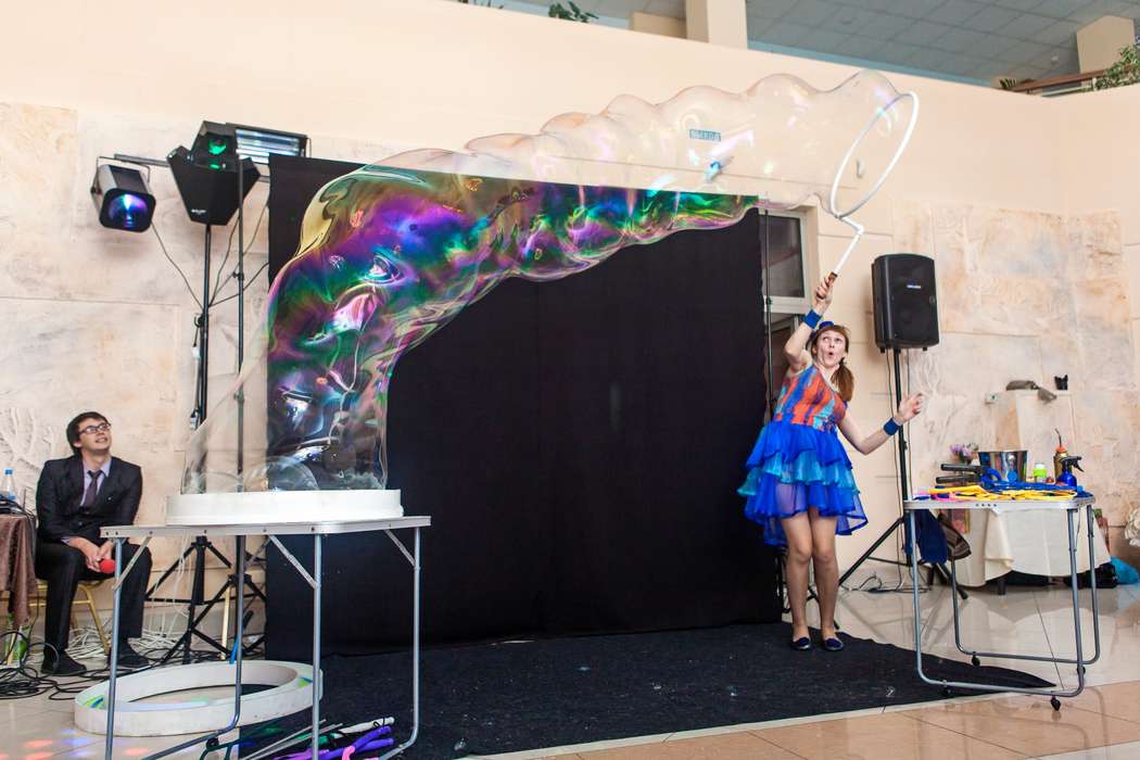 Фото 1348753 в коллекции Шоу мыльных пузырей на свадьбе - Мастерская Суперпраздников - шоу мыльных пузырей