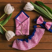 Свадебный комплект: галстук-бабочка синий с розовым, карманный платочек и подвязка!
Стоимость комплекта - 2000р.
Чтобы заказать пишите в л.с. 