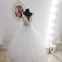 Свадебное платье А1893. Продажа 15.500 руб. Прокат свадебных и вечерних платьев от 1.900 руб. до 14.500 руб. Есть отдельно ряд платьев для проката!