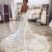 Свадебное платье А1919. Продажа 28.500 руб. Прокат свадебных и вечерних платьев от 1.900 руб. до 14.500 руб. Есть отдельно ряд платьев для проката!