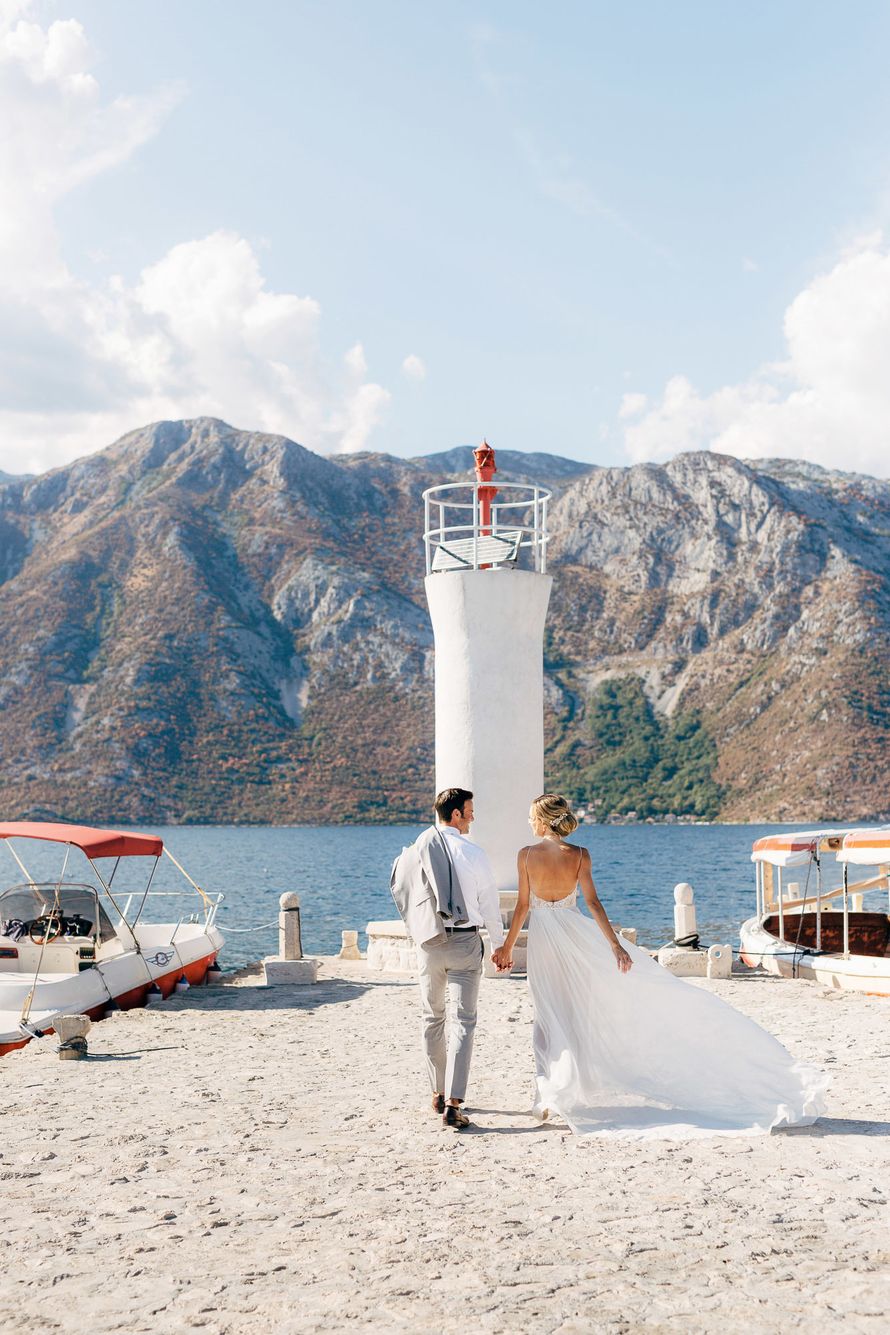 Wedding photoshoot in Montenegro  - фото 18285330 Фотограф Владимир Надточий