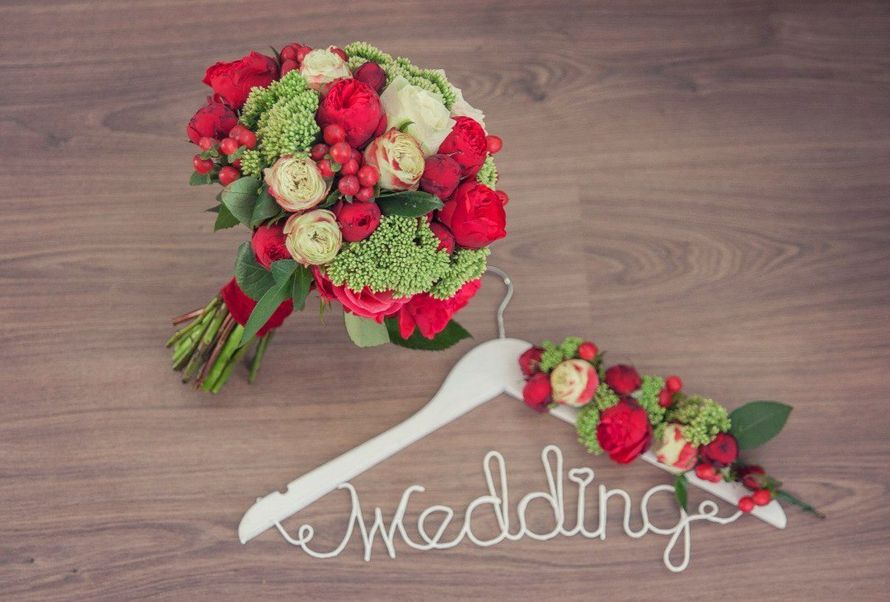 Букет невесты
свадебная флористика
 - фото 9191816 Парикмахер - визажист Алла Зинченко