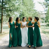 Подружки невесты в цвете Изумрудный
свадьба в г.Челябинск