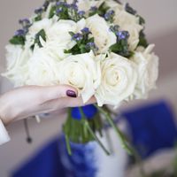 сине-белое оформление свадебного стола
