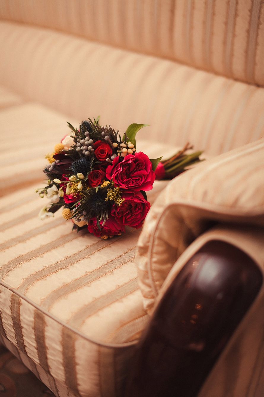 Яркий смелый букет невесты.  - фото 2210850 Салон цветов и декора "Антураж"