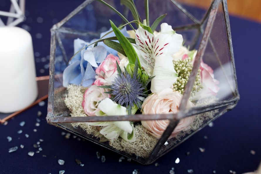 Фото 12300628 в коллекции Космо любовь, Настя и Никита - Студия флористики и декора LemLem