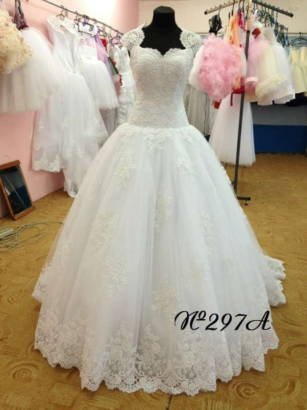 Фото 2271834 в коллекции Свадебные платья в наличии и под заказ - салон "Королева" Витебск. - Королева - свадебный салон