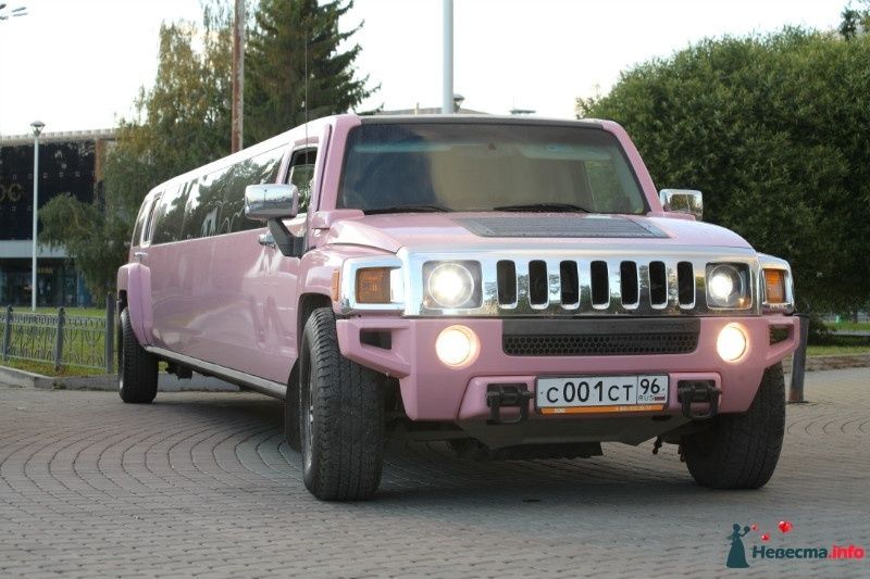 Hummer H3 Pink - фото 421996 Агенство "Свадебный кортеж"