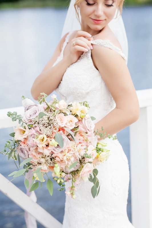 Букет невесты - фото 16389880 Флорист Наталья Жукова