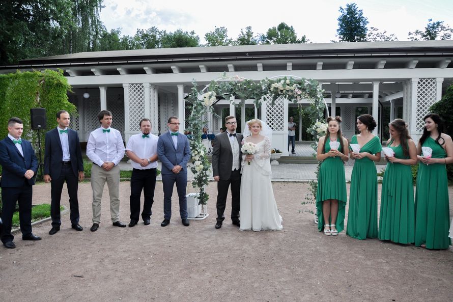 Аренда беседки в парке "Сокольники" для церемонии бракосочетания
