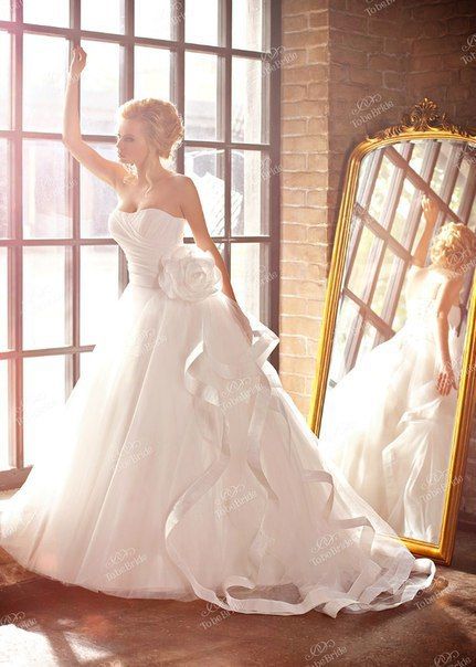 Фото 7106374 в коллекции Свадебная коллекция To Be Bride 2016  - Салон свадебной и вечерней моды "Белый Танец"