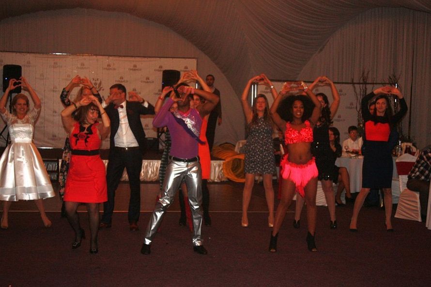 Танцевальный мастер-класс на свадьбе - фото 3352921 ManGo Ритм - танцевальное шоу latino