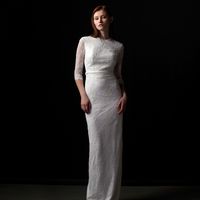 «САЯЖ» свадебная коллекция 2016 МД Юнона

Платье с открытой спиной, абсолютно совершенная модель из шёлка и кружева с очень сложным, но идеально выполненным конструкторским решением – посадка платья безупречна.