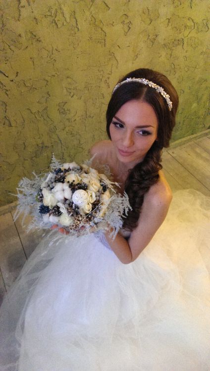 Фото проект "Яркие невесты" Организатор Lucky Bride Agency совместно со студией стилистов Bridesroom