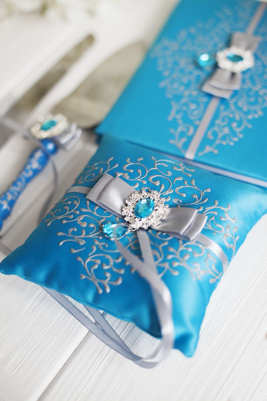 Сундучок для свадьбы для денег бирюза. Бирюзовая свадьба подарки. Бирюзовая свадьба годовщина. Подарок на бирюзовую свадьбу мужу. Подарок с бирюзой на свадьбу.
