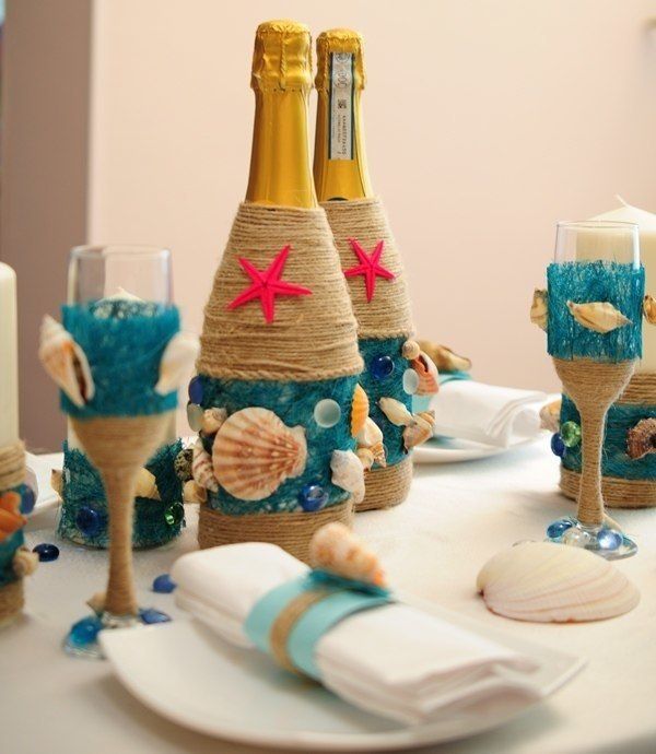 Декор свадебных бутылок и фужеров
