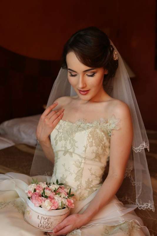 Свадебный макияж невеста Прага - фото 8031800 Визажист Angelie Blazinski