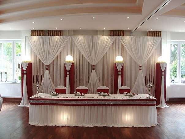 Строгое бело-красное оформление свадьбы - фото 3174743 ЭкоDekor - декор свадеб