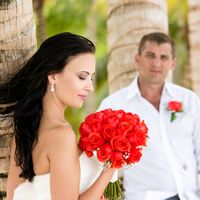 свадьба в Доминикане, невеста и жених, букет, любовь