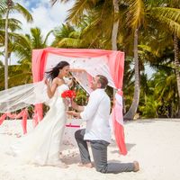 свадьба в Доминикане, невеста и жених, любовь, букет