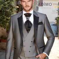 Серый костюм-тройка для жениха Adimo Cerimonia