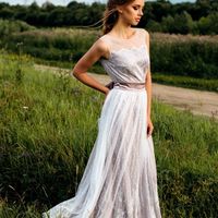 Оригинальное свадебное платье в наличии!! Идеально под параметры: грудь 88-92, талия 67-70, рост 165-173. Цена 24000 руб.