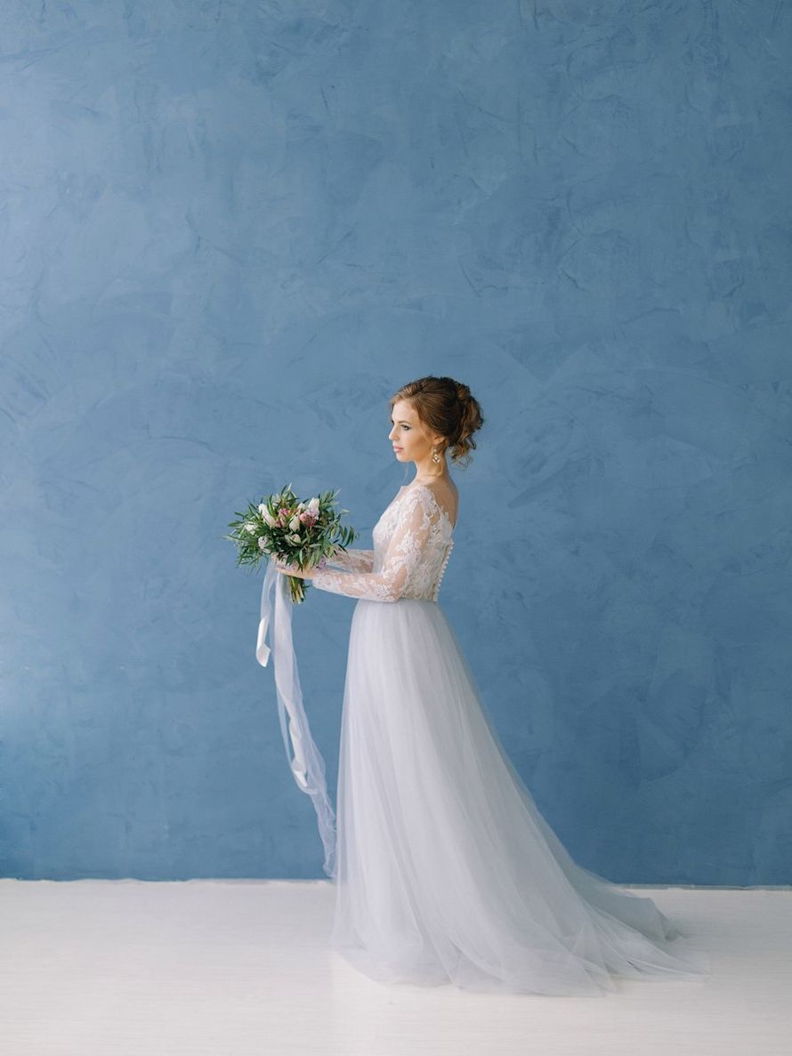 Свадебное платье в наличии! Идеально под параметры: грудь 88-92, талия до 69 см, рост от 165, цена 26000 руб. - фото 16262484 Kosmi bridal - свадебные платья
