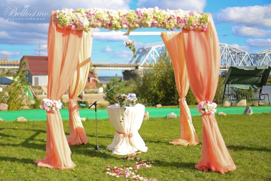 Летняя цветочная в Усадьбе Волхов Мост - фото 7265594 Беллиссимо - Декор свадеб и фотосессий