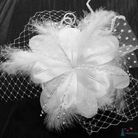 Свадебная вуалетка с цветком