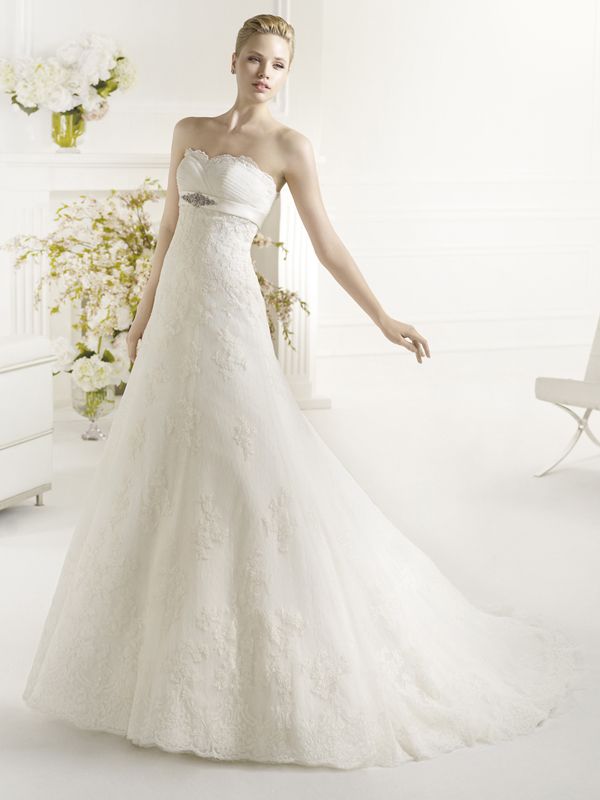 Фото 1488801 в коллекции Pronovias Fashion Group (La Sposa, Avenue Diagonal, San Patrick) - скидки до 40%!!! - La Promesa свадебный бутик - испанские платья
