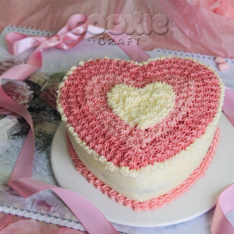Романтичный торт в виде сердца - фото 9705560 Cookie craft - пряники и тортики ручной работы