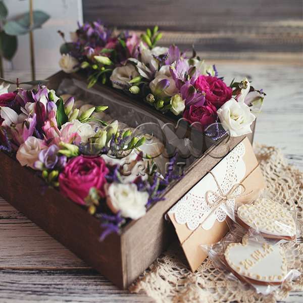 Свадебные цветы и пряники (и конверт с деньгами ;)) - фото 14855182 Cookie craft - пряники и тортики ручной работы