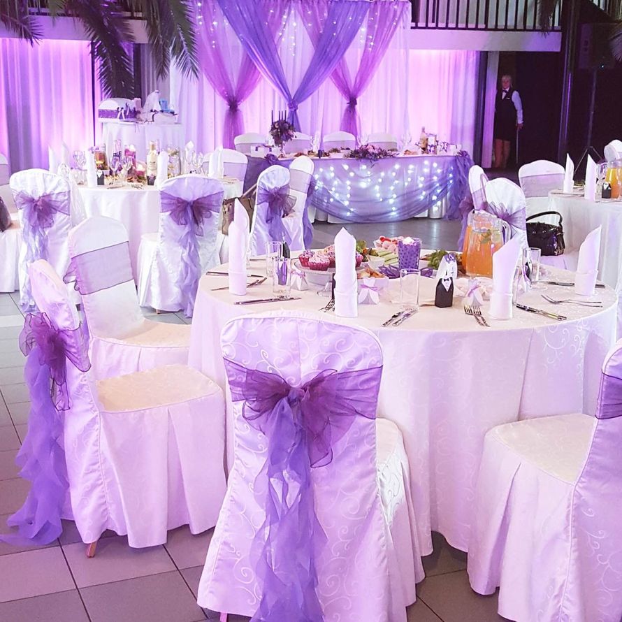 Свадебный зал фиолетовый