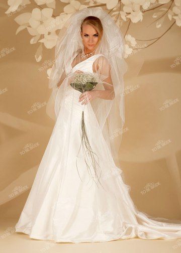 Фата (To be bride) длинная, многослойная с гребнем. арт FTB10
В НАЛИЧИИ!
цвет Белый
Цена: 2900 - фото 4444355 Апрель - салон свадебной и вечерней моды