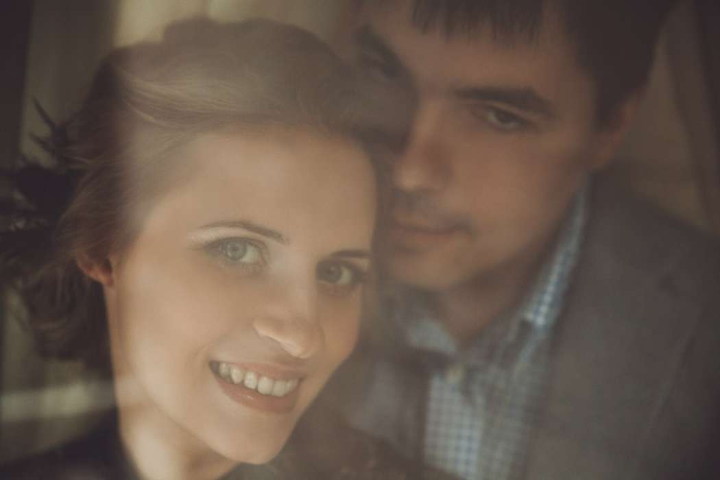 Фото Денис и Евгения 
"через стекло" - фото 4554697 PerfectWed - фотограф и видеооператор