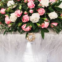 Украшение свадьбы живыми цветами в Новокуйбышевске