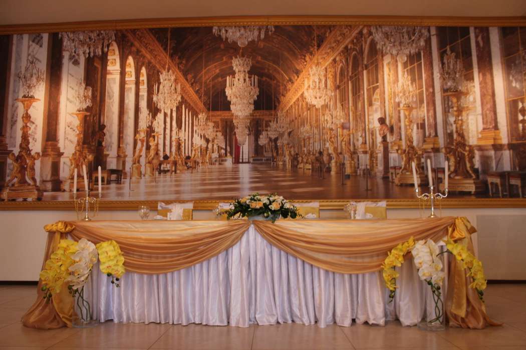 Фото 4666711 в коллекции Красивый банкетный зал для свадьбы - Банкетный зал "Потемкинский"
