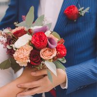 Букет невесты в цвете мМрсала